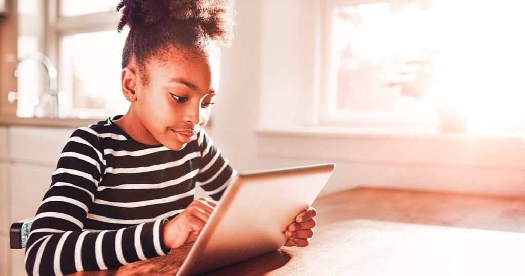 8 Reasons Why Smart Parents in Lagos are Choosing Hands-On Learning Over Tablets 6 yc managingscreentime blogimages 202004 agg r1